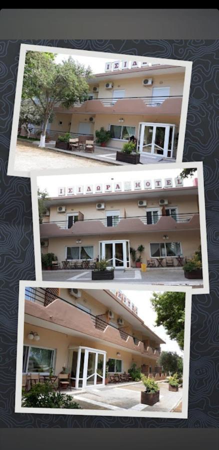 伊西多拉酒店 Loutros 外观 照片